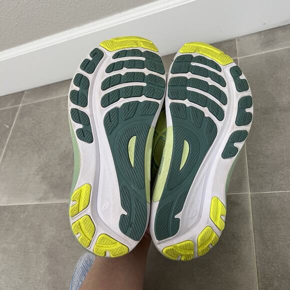 Asics Gel Kayano 31 Womens Size 9 Athletic Running Sneakers Shoes 1012B670 - Picture 5 of 6